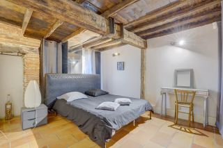 maison 10 Pièces en vente sur ST PIERRE DE LAGES (31570)