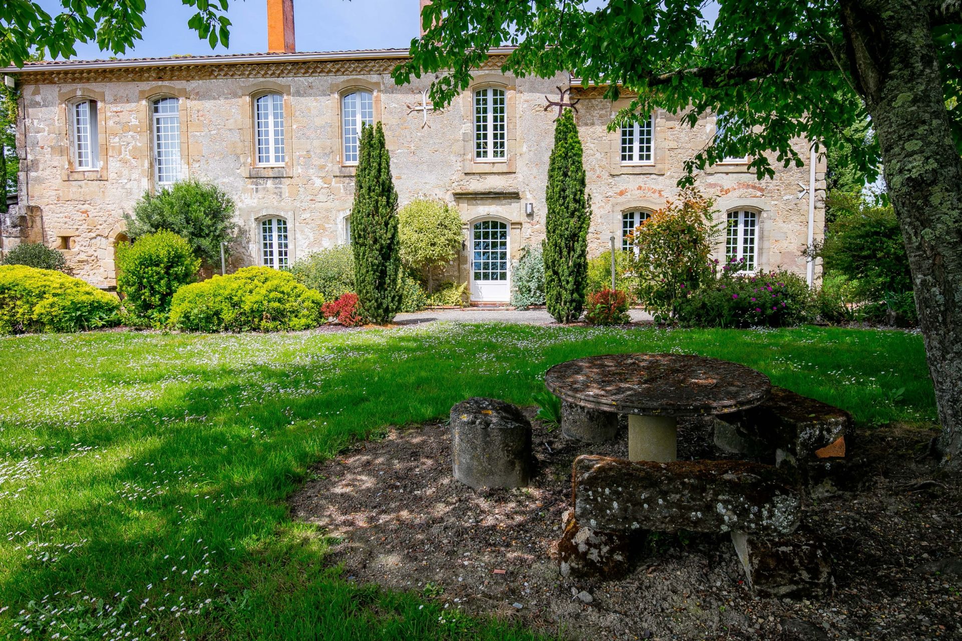maison 30 Pièces en vente sur LAVAUR (81500)