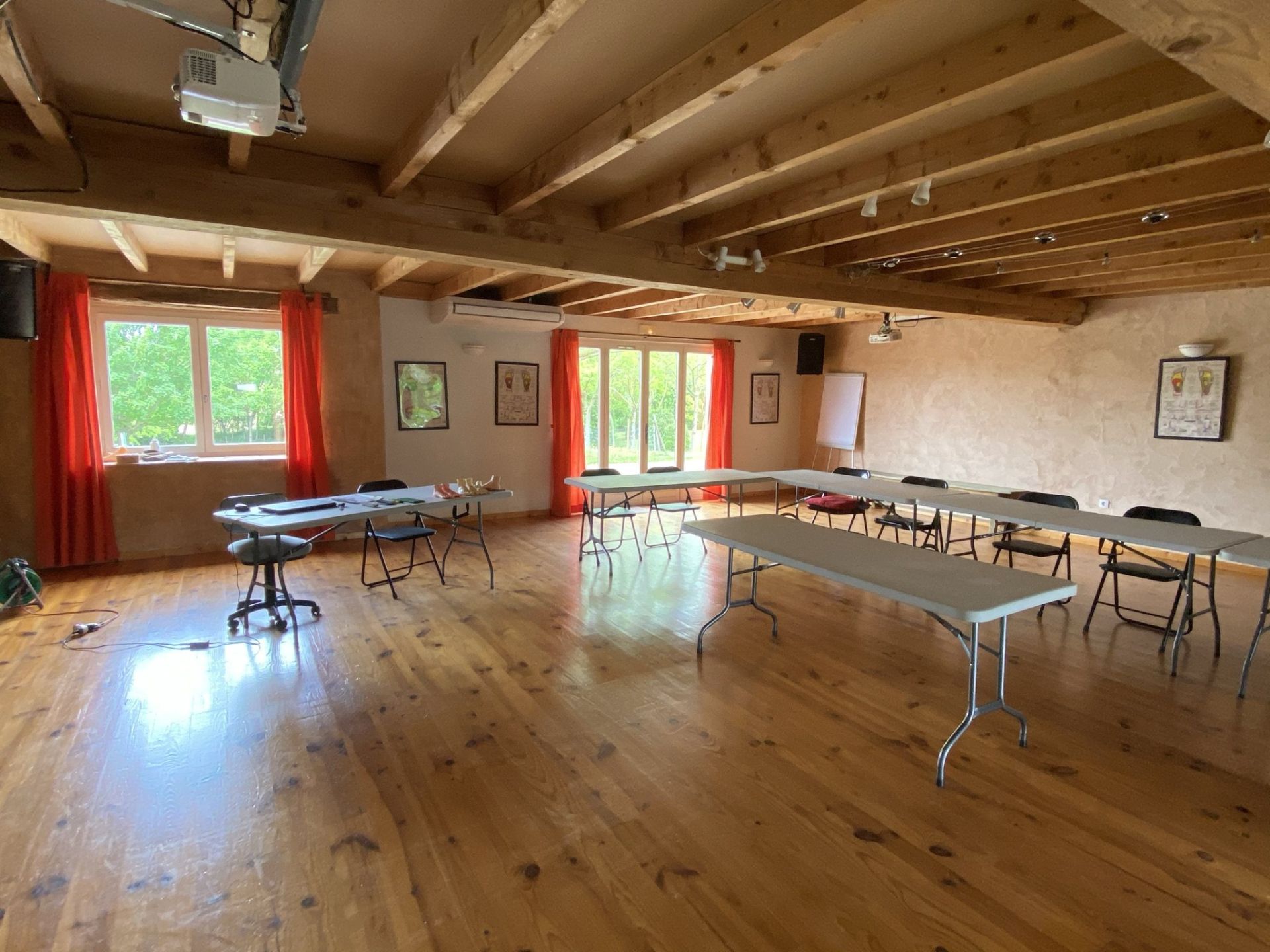 maison 30 Pièces en vente sur LAVAUR (81500)