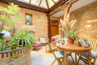 maison bourgeoise 19 Pièces en vente sur LAVAUR (81500)