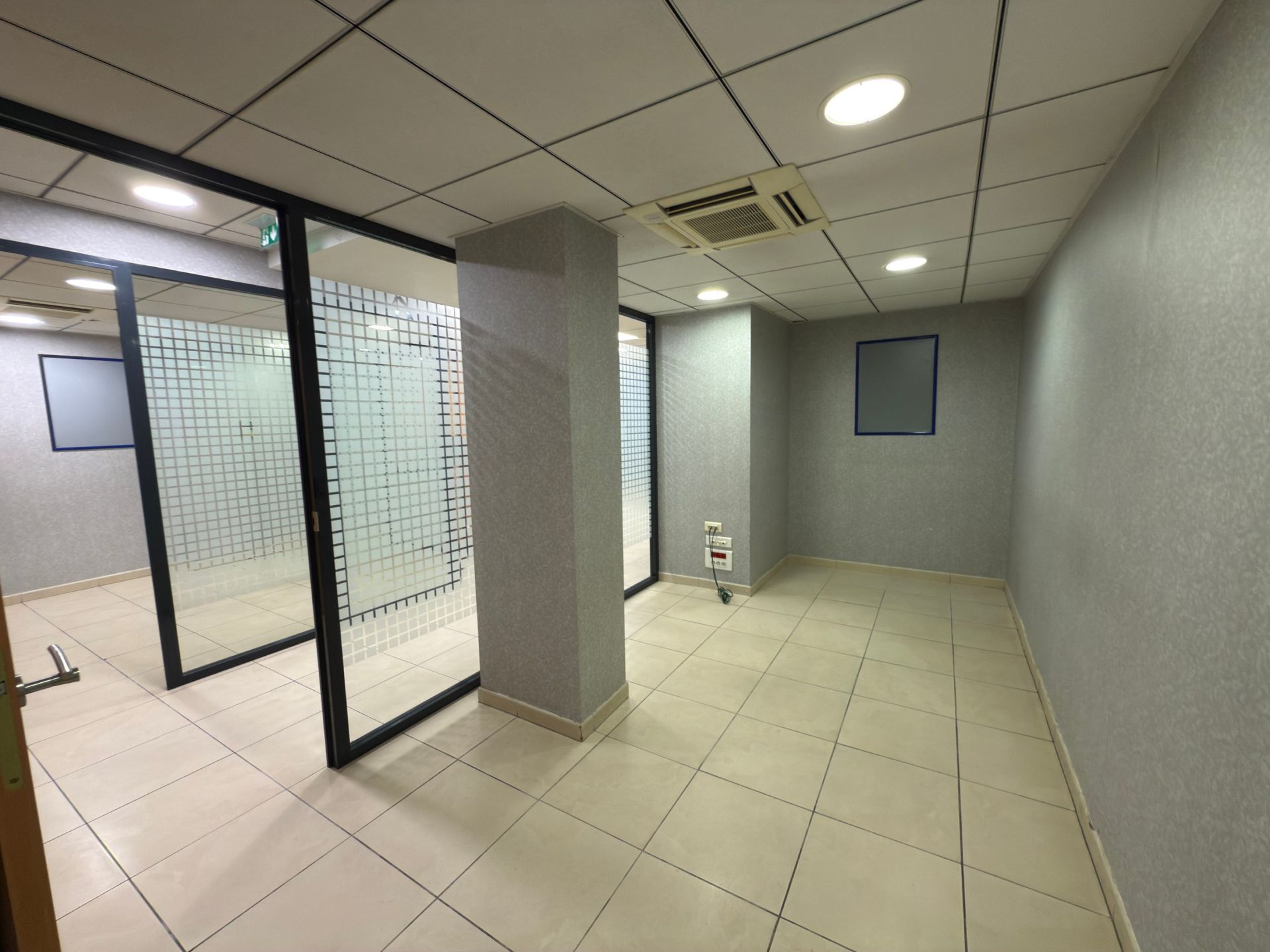 commercial local for sale on LAVAUR (81500)