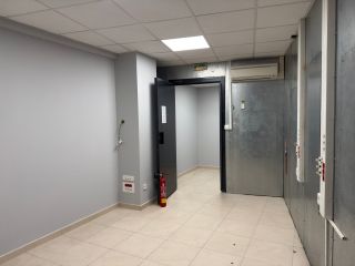 commercial local for sale on LAVAUR (81500)