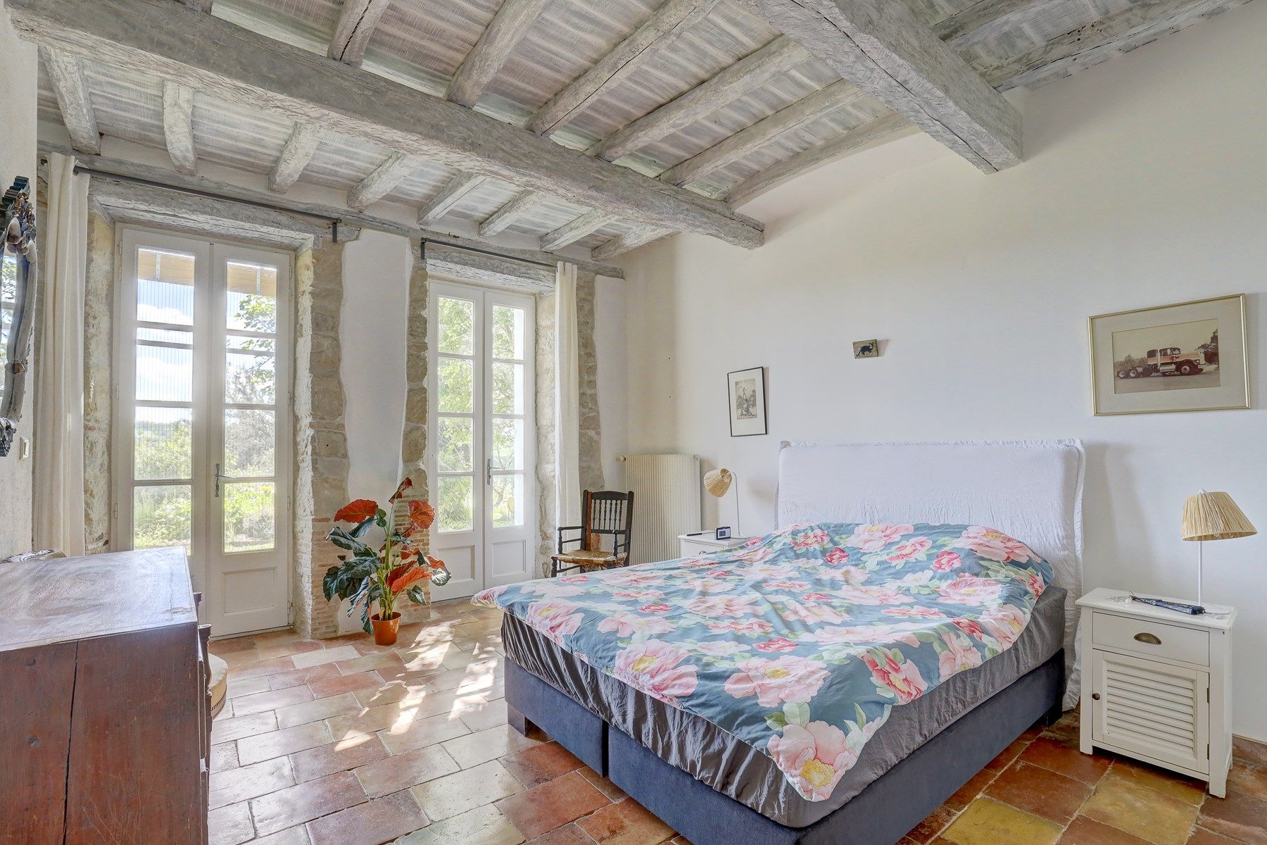 mansion 14 Rooms for sale on PUYLAURENS (81700)