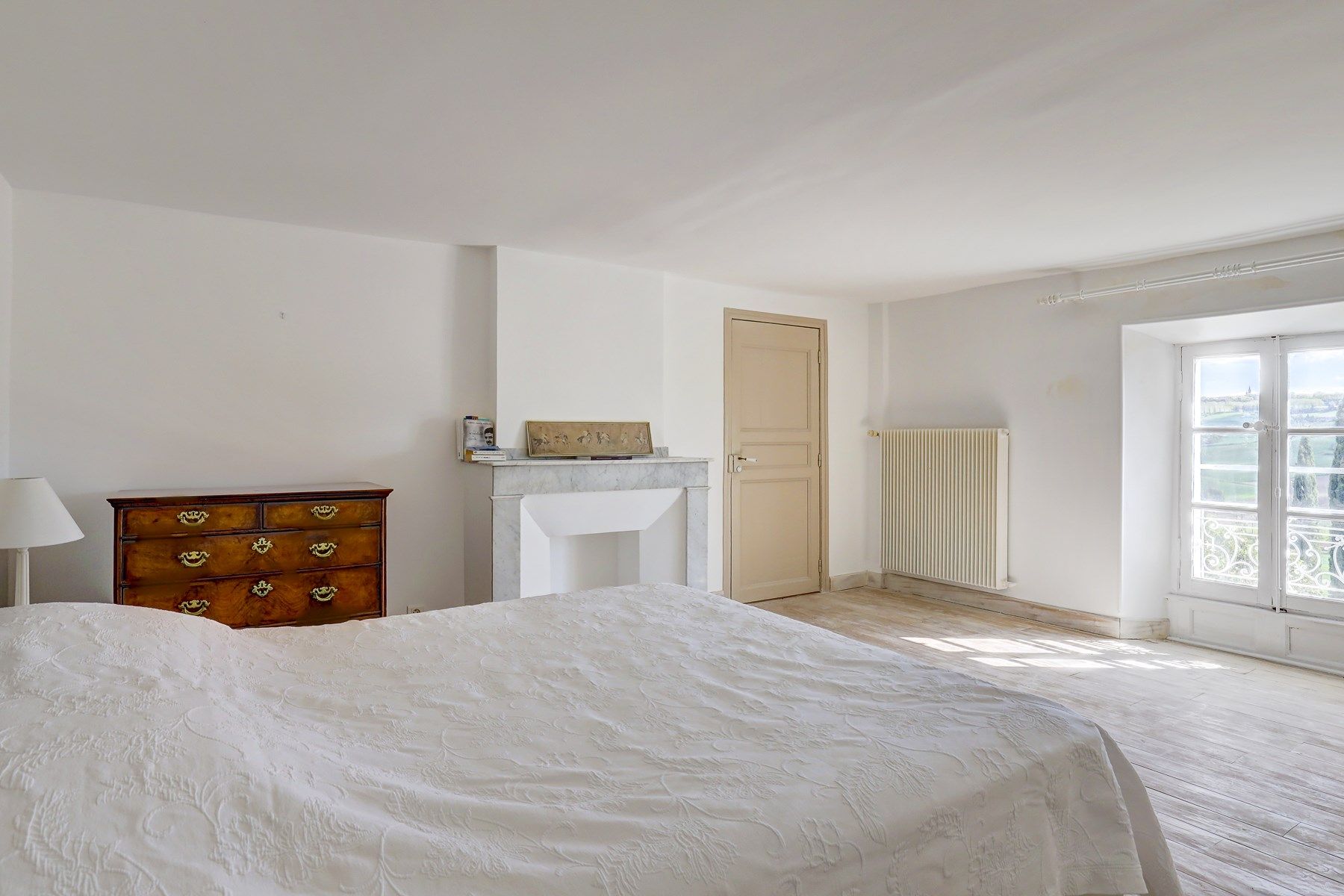 mansion 14 Rooms for sale on PUYLAURENS (81700)