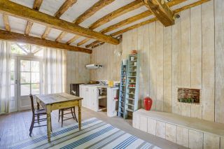 mansion 14 Rooms for sale on PUYLAURENS (81700)