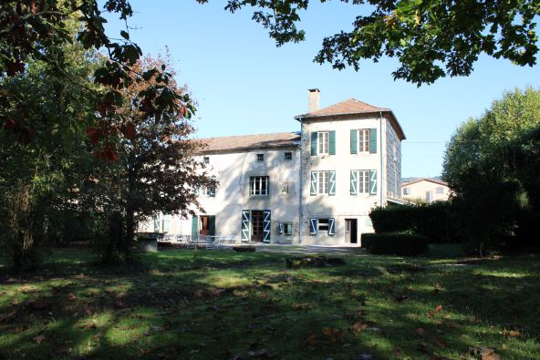Vente Maison de maître Albine 12&nbsp;Pièces 570&nbsp;m²