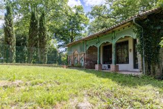 mansion 15 Rooms for sale on LAVAUR (81500)