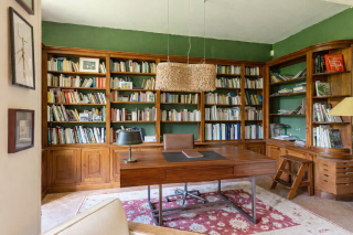 mansion 15 Rooms for sale on LAVAUR (81500)