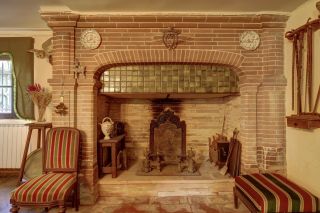 castle 8 Rooms for sale on CADOURS (31480)