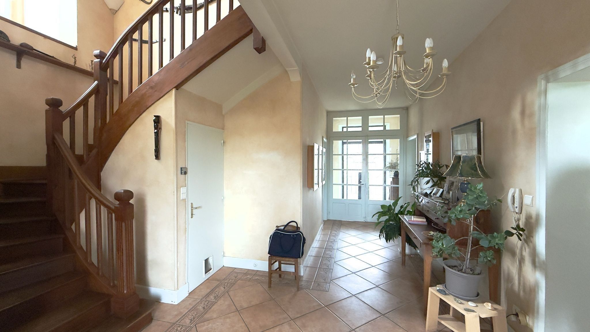 house 7 Rooms for sale on LAVAUR (81500)