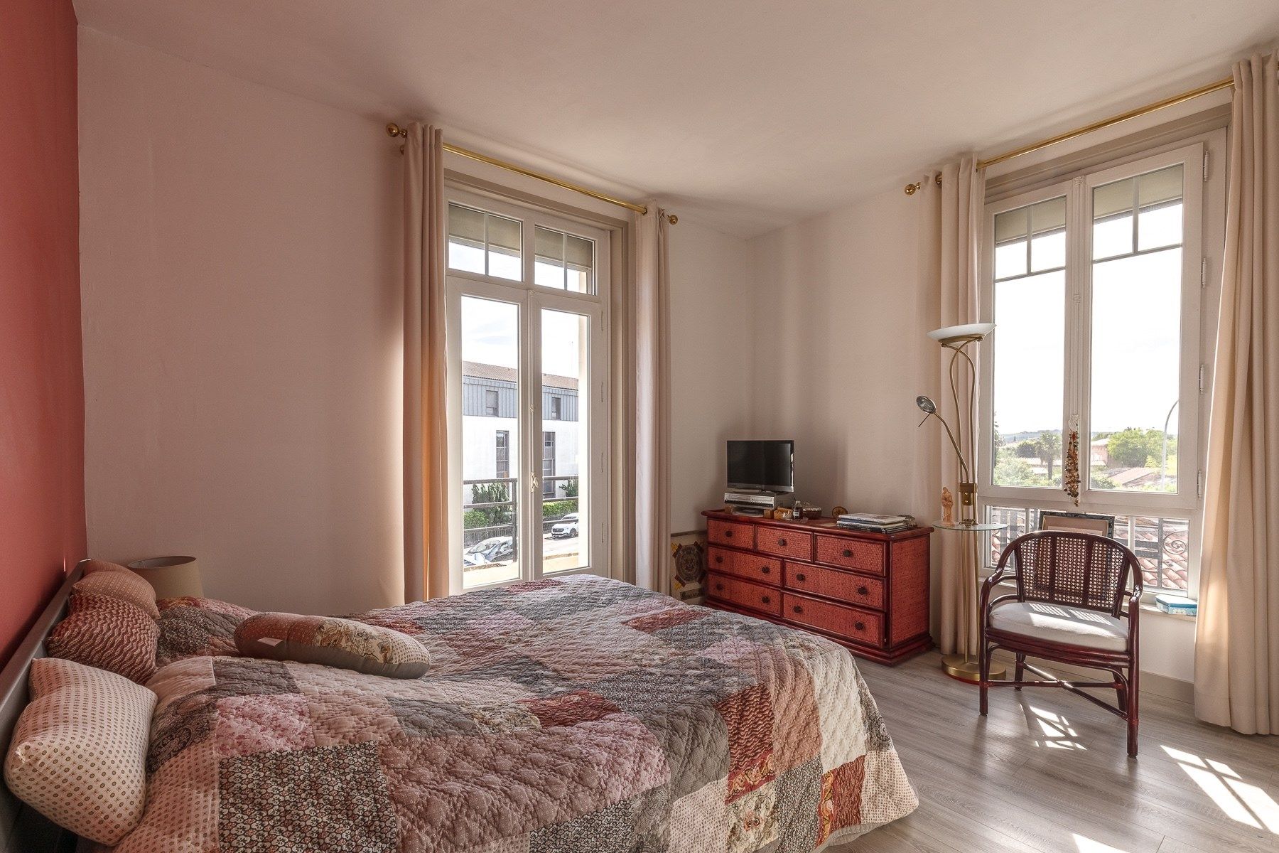 house 7 Rooms for sale on LAVAUR (81500)
