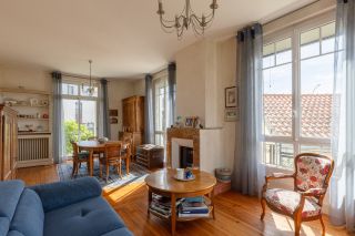 house 7 Rooms for sale on LAVAUR (81500)