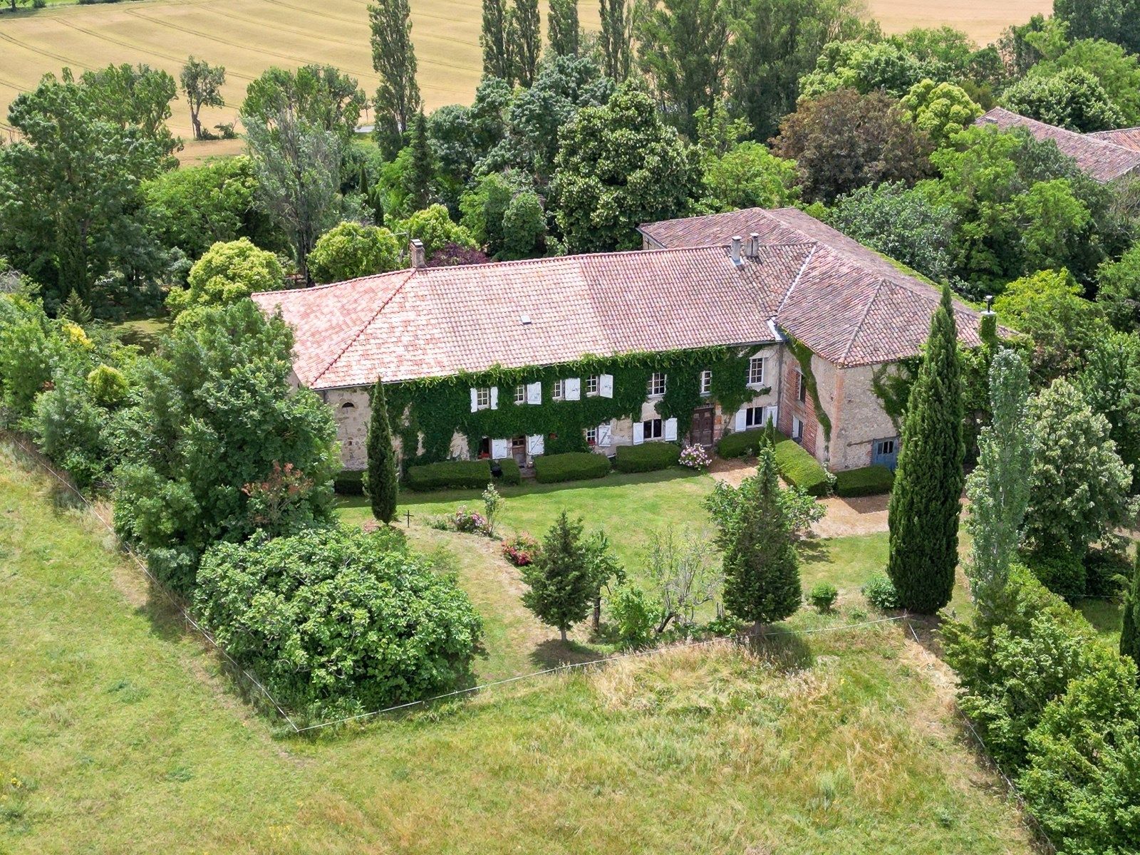 house 12 Rooms for sale on ST PAUL CAP DE JOUX (81220)