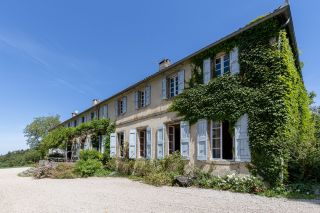 maison bourgeoise 42 Pièces en vente sur SOREZE (81540)