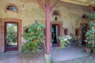 maison bourgeoise 42 Pièces en vente sur SOREZE (81540)