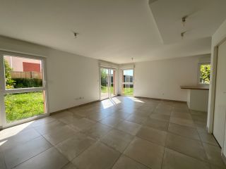 house 4 Rooms for rent on GRAGNAGUE (31380)
