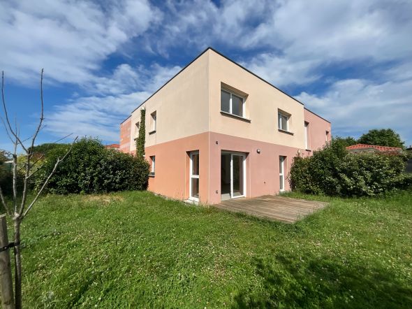 Rental House Gragnague 4&nbsp;Rooms 81.71&nbsp;m²