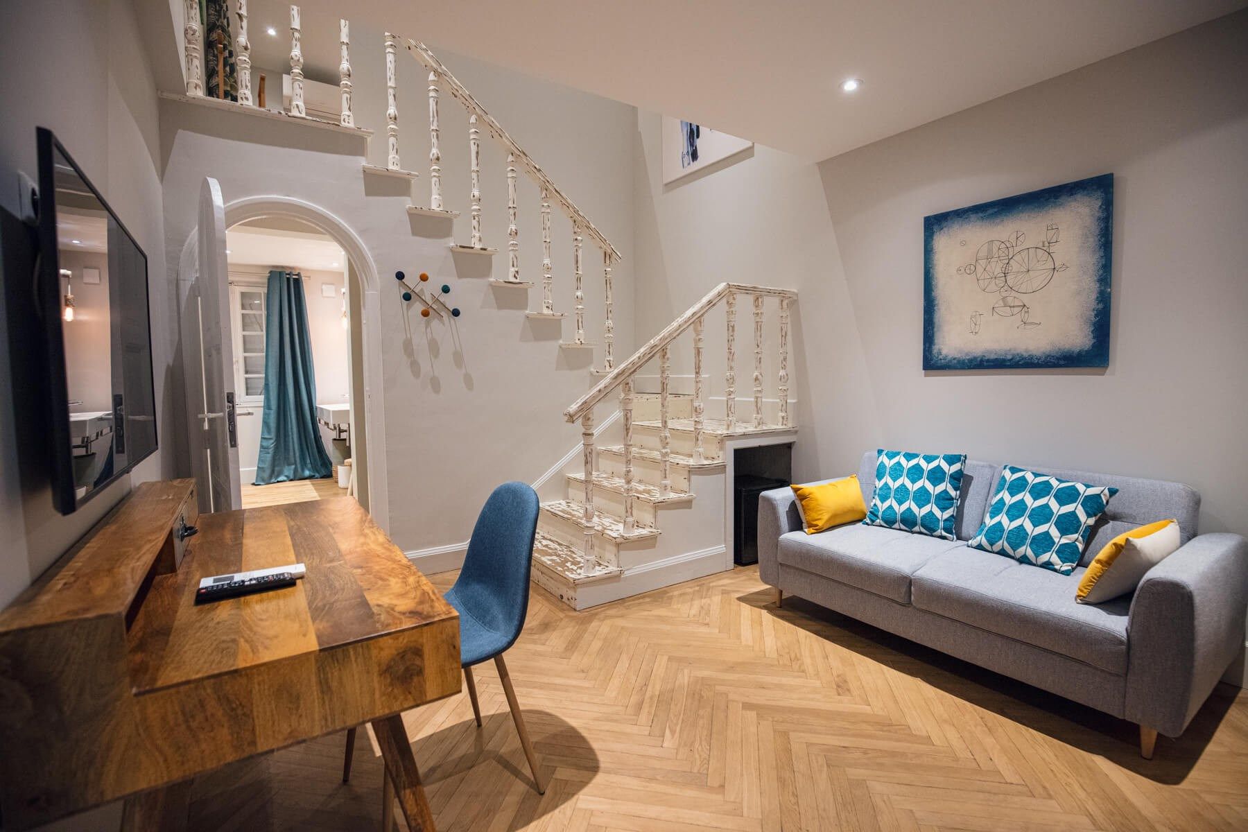 house 9 Rooms for sale on MAZAMET (81200)