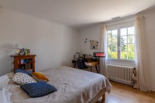 house 9 Rooms for sale on MAZAMET (81200)