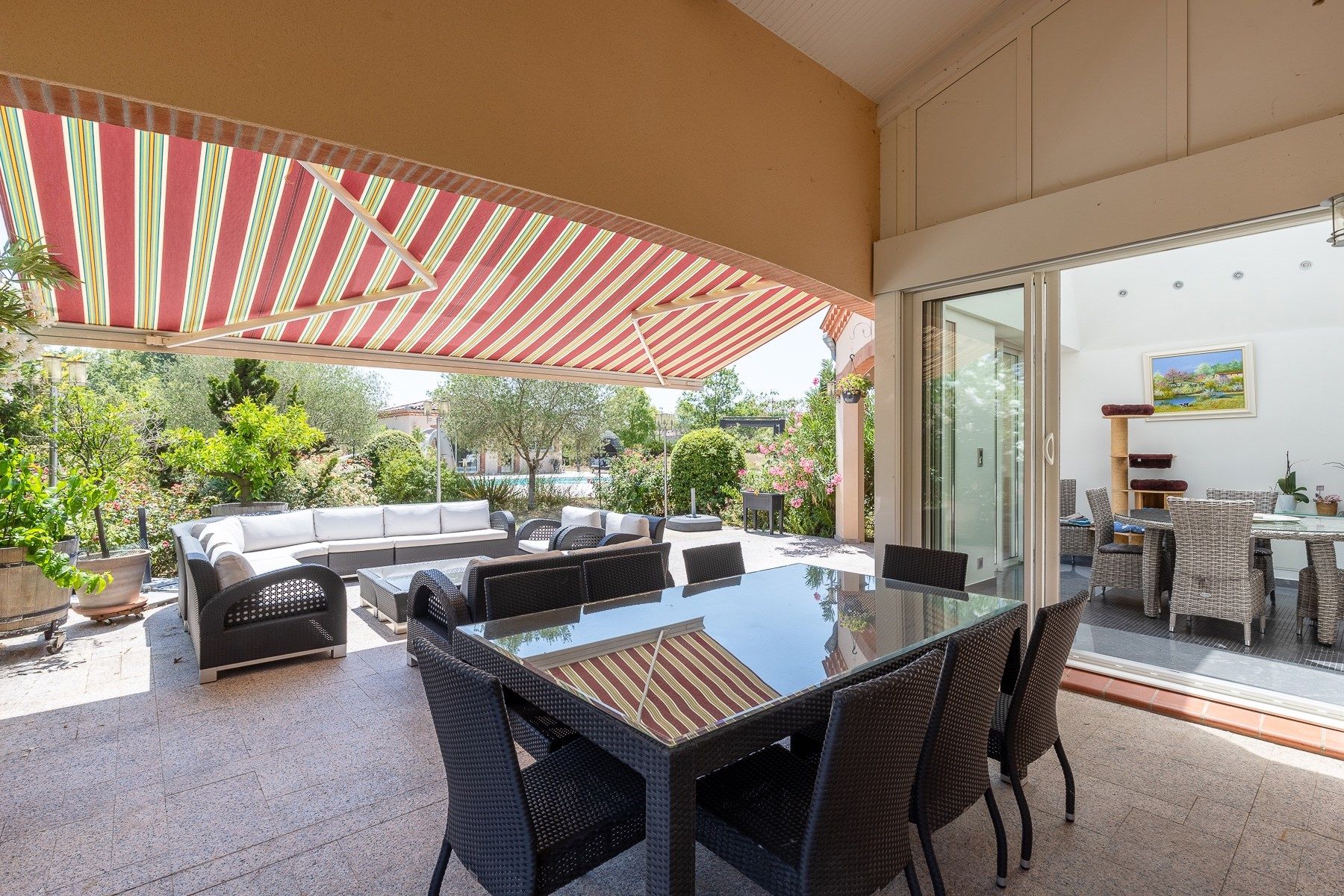 house 16 Rooms for sale on LAVAUR (81500)
