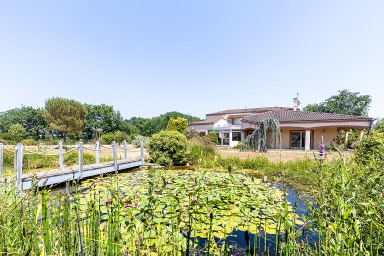maison 9 Pièces en vente sur LAVAUR (81500)