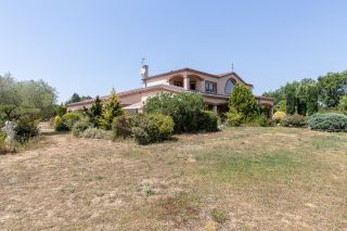 house 16 Rooms for sale on LAVAUR (81500)