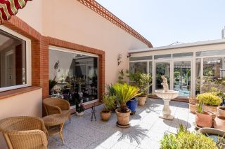 house 9 Rooms for sale on LAVAUR (81500)