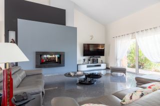 house 16 Rooms for sale on LAVAUR (81500)