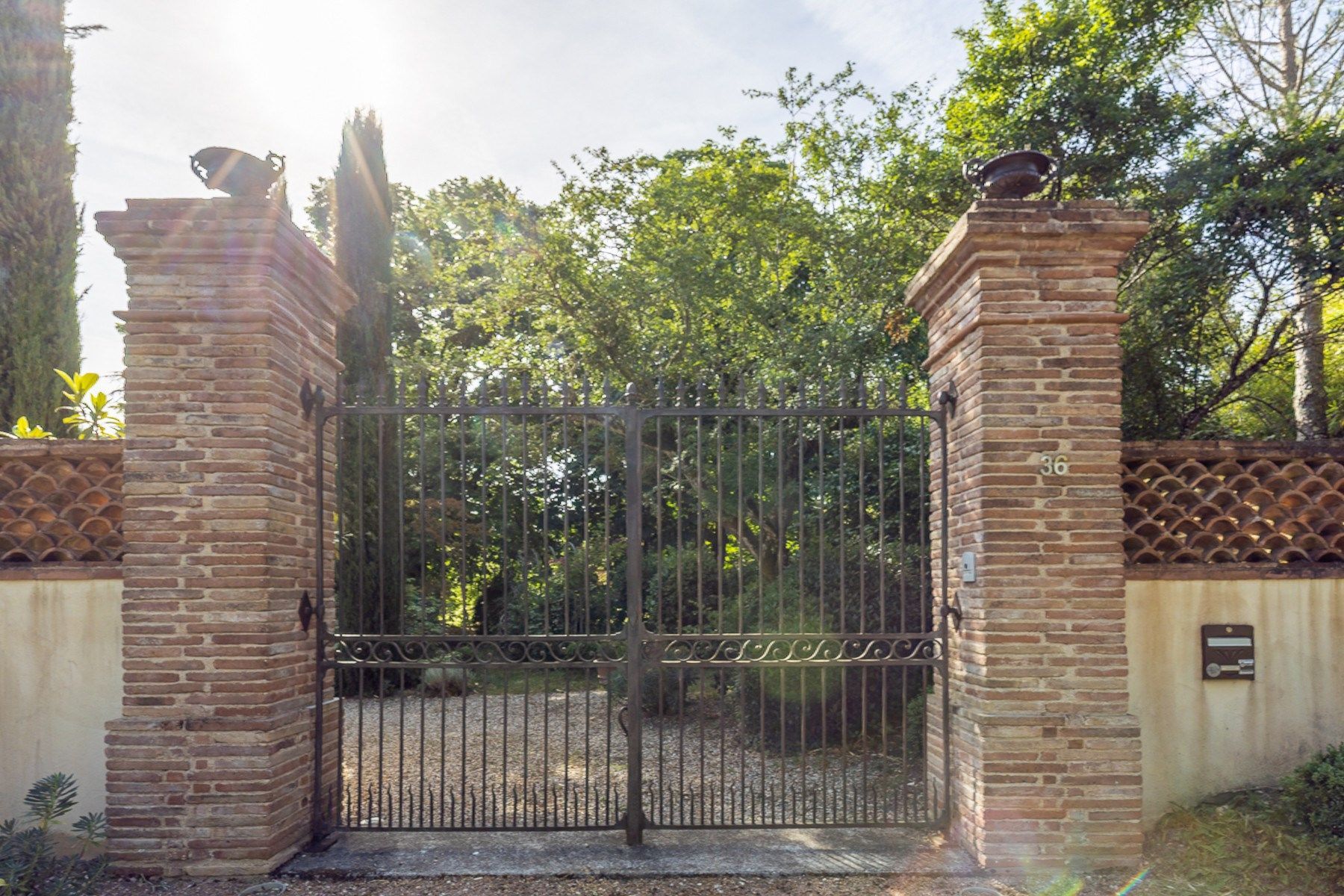 maison 19 Pièces en vente sur LAVAUR (81500)
