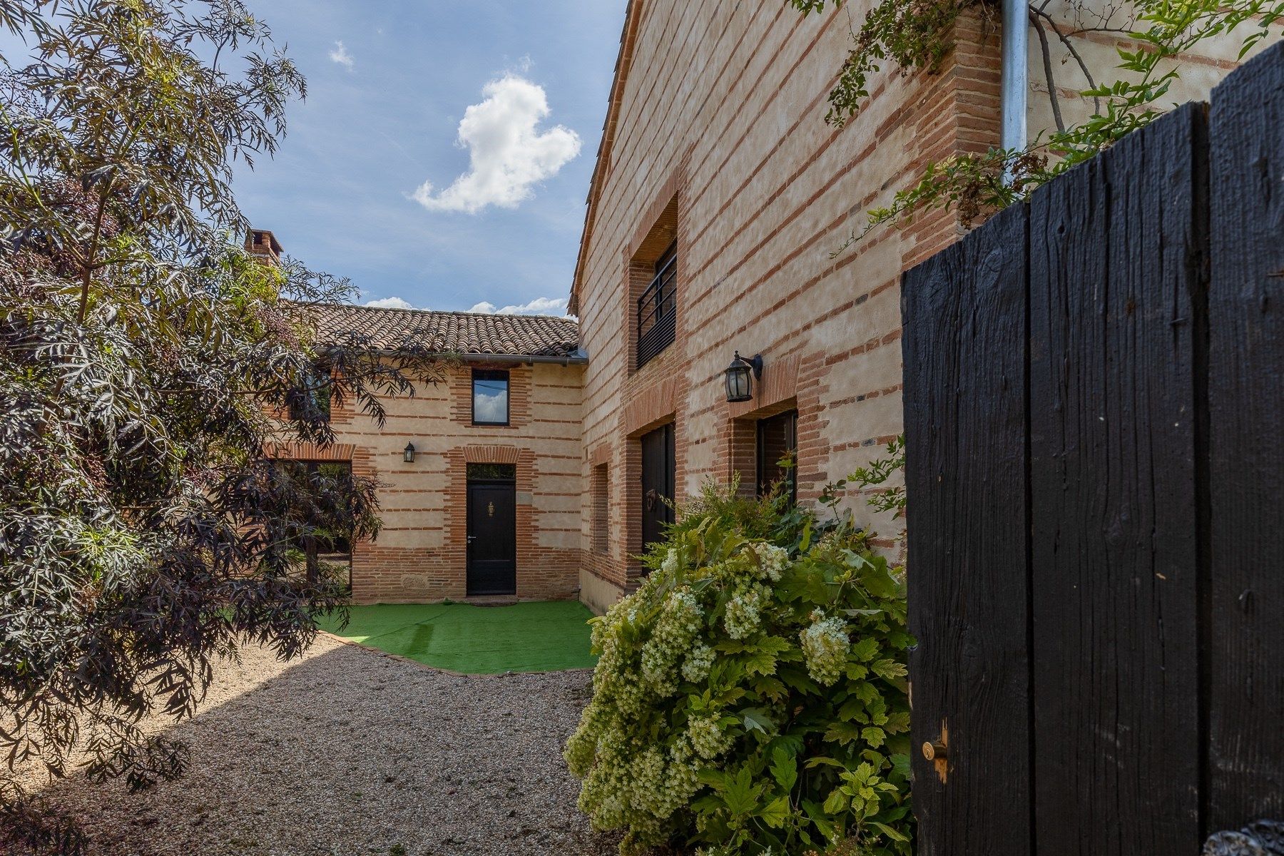maison 10 Pièces en vente sur BUZET SUR TARN (31660)