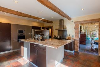 maison 10 Pièces en vente sur BUZET SUR TARN (31660)
