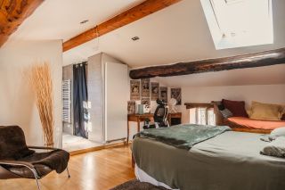 house 9 Rooms for sale on VIC LE COMTE (63270)