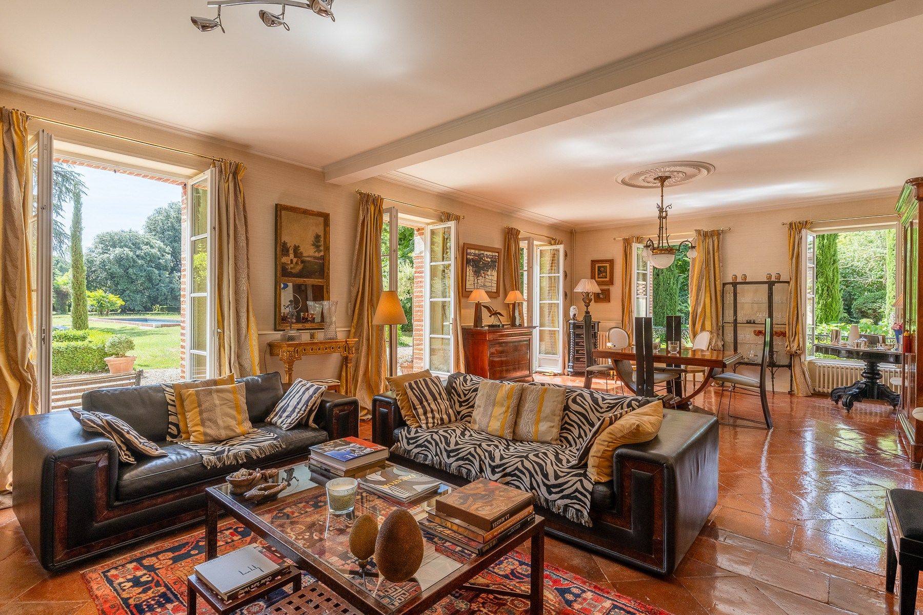 maison 10 Pièces en vente sur LAVAUR (81500)