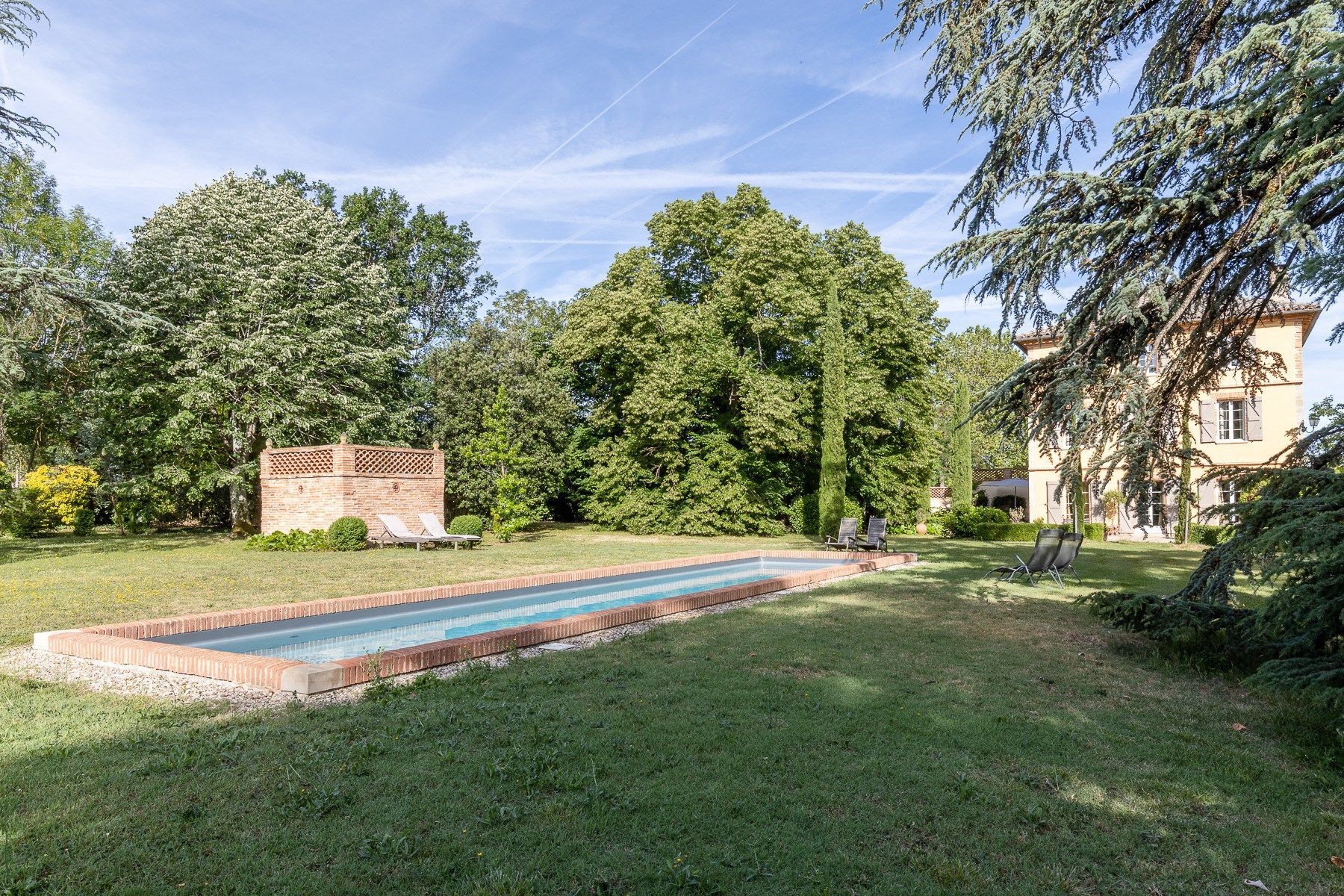 maison 10 Pièces en vente sur LAVAUR (81500)
