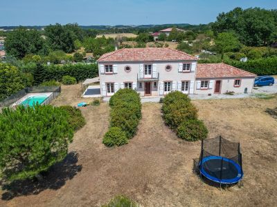 Vente Maison Lavaur 9&nbsp;Pièces 230&nbsp;m²