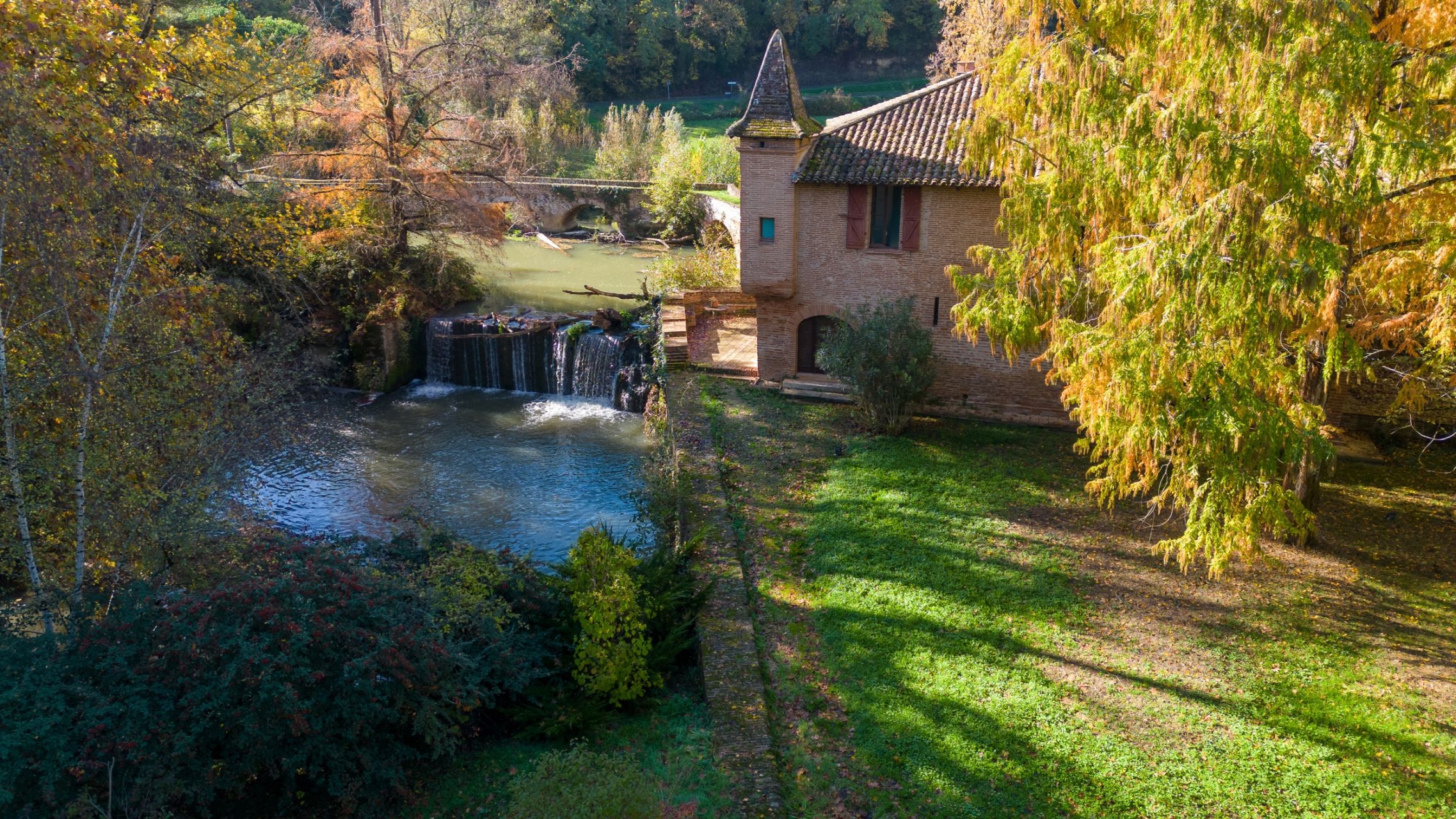 moulin 10 Pièces en vente sur CASTELSARRASIN (82100)