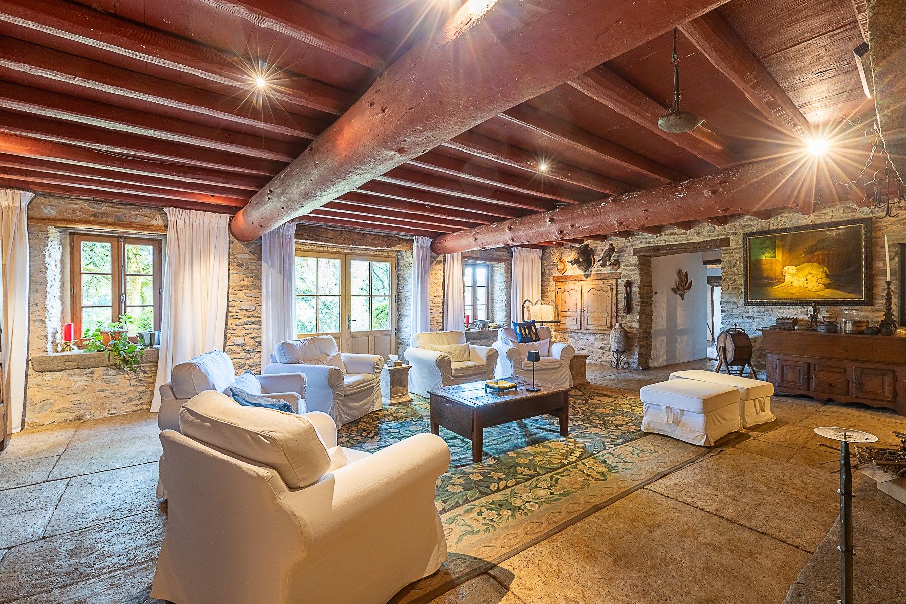 maison 11 Pièces en vente sur DOURGNE (81110)