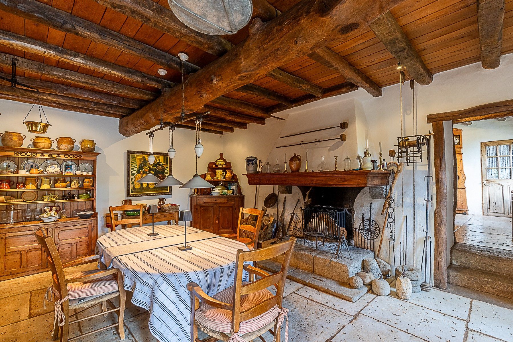 maison 11 Pièces en vente sur DOURGNE (81110)