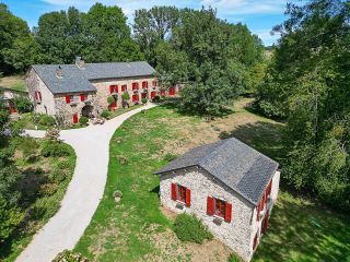 maison 11 Pièces en vente sur DOURGNE (81110)