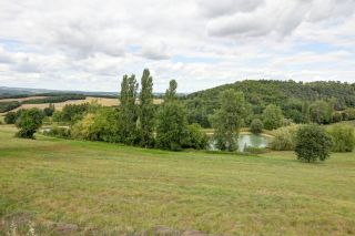 house 10 Rooms for sale on CASTELNAU DE MONTMIRAL (81140)