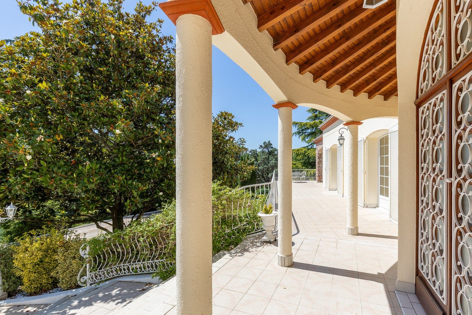 house 13 Rooms for sale on VIEILLE TOULOUSE (31320)