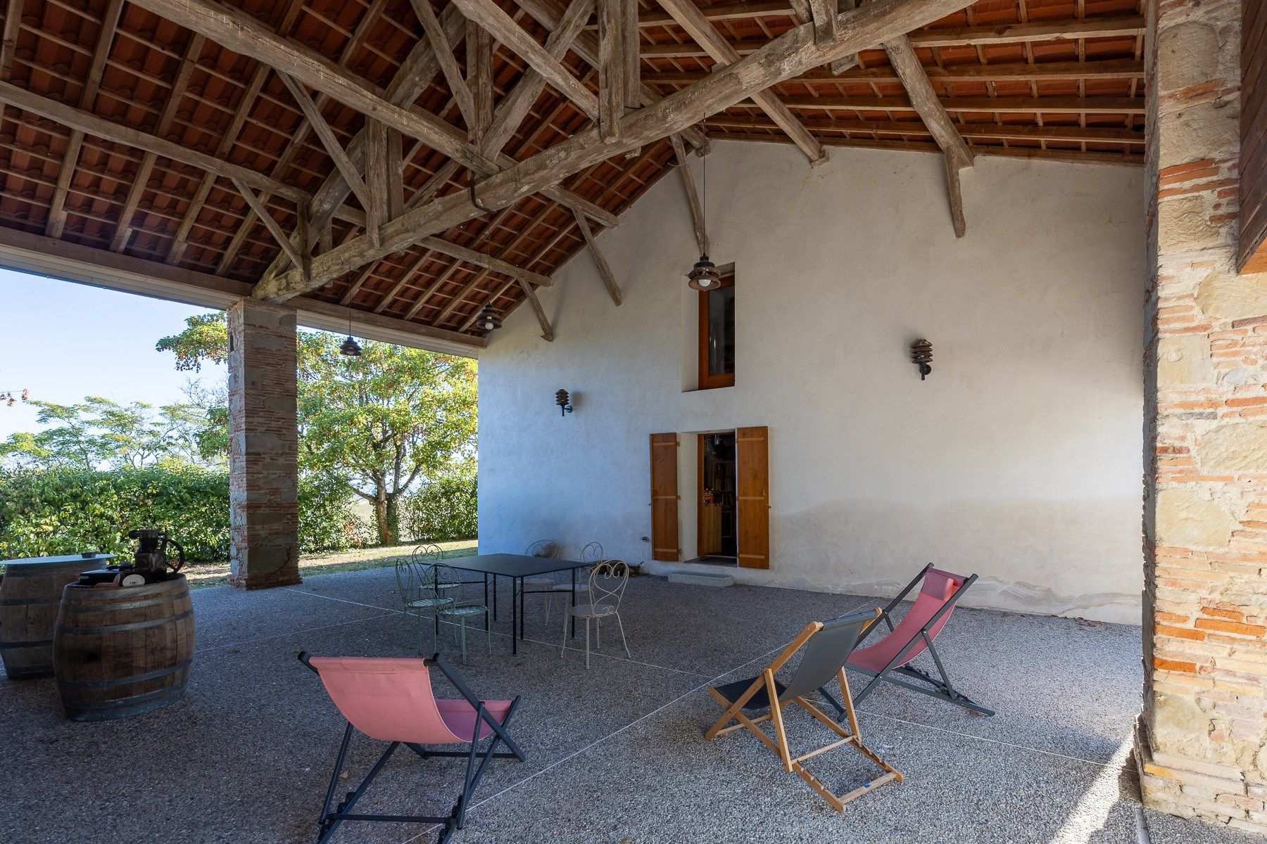 house 12 Rooms for sale on LAVAUR (81500)