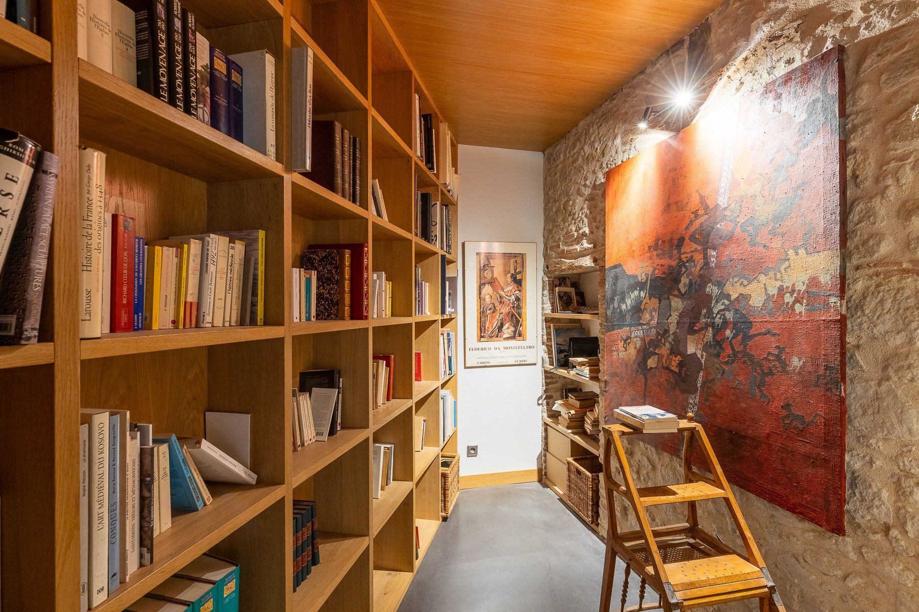 house 12 Rooms for sale on LAVAUR (81500)