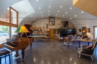 house 12 Rooms for sale on LAVAUR (81500)