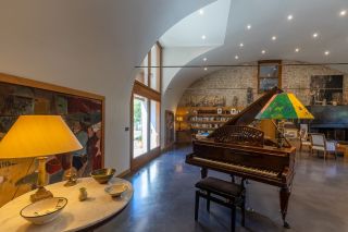 house 12 Rooms for sale on LAVAUR (81500)
