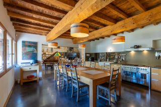 house 12 Rooms for sale on LAVAUR (81500)