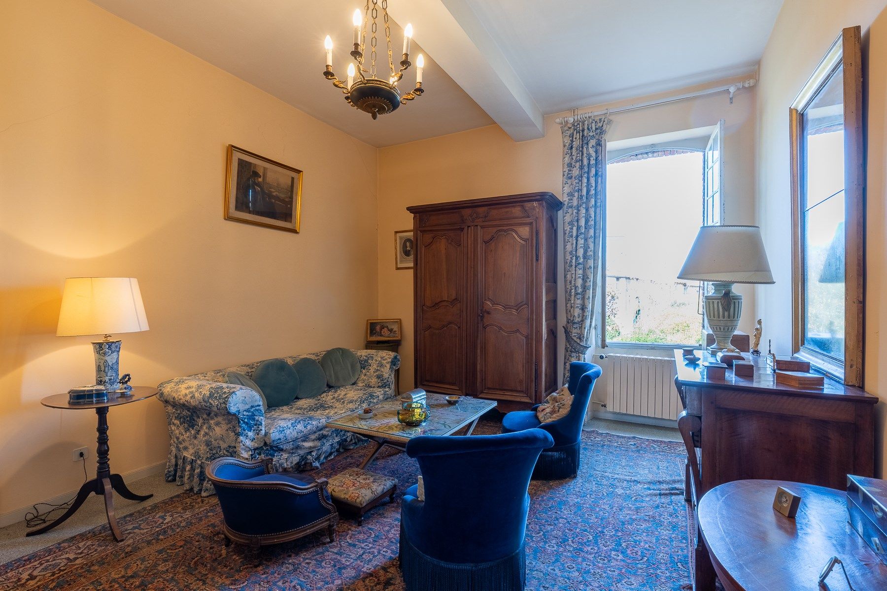 house 18 Rooms for sale on RABASTENS (81800)