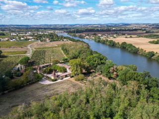 castle 25 Rooms for sale on LAGRAVE (81150)